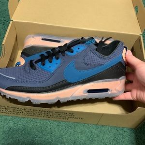 Nike Air Max Terrascape 90 Athletic Shoes Size 8.5 Men’s / Size 10 Women’s